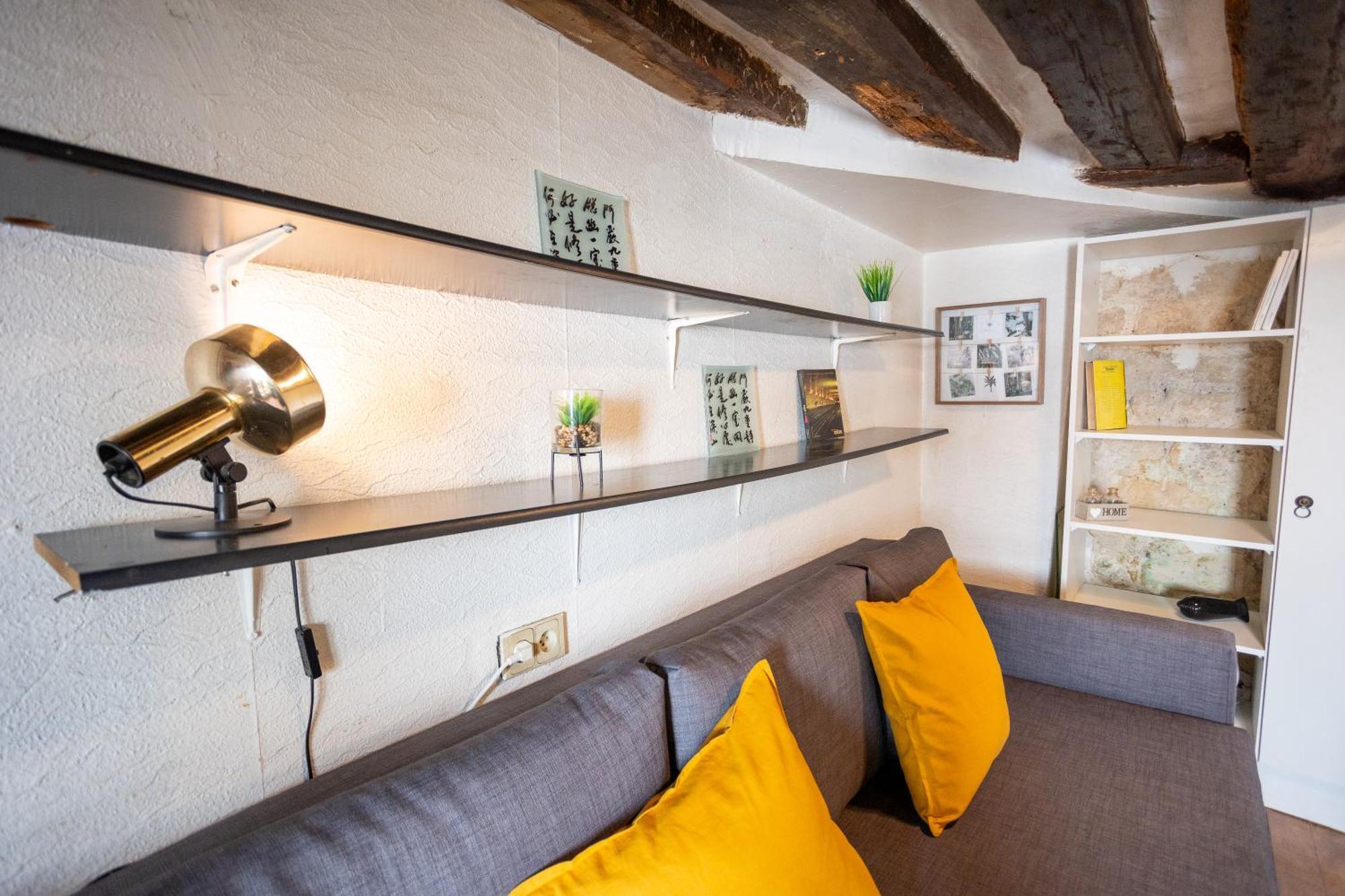 Apartamento Studio Cosy Romantique En Plein Coeur De París Exterior foto