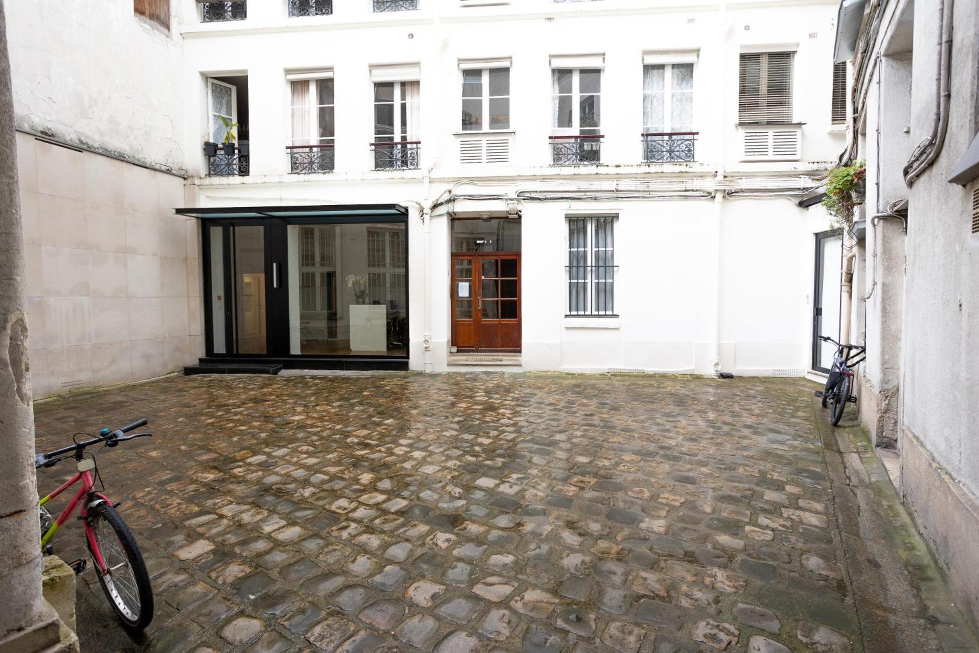 Apartamento Studio Cosy Romantique En Plein Coeur De París Exterior foto